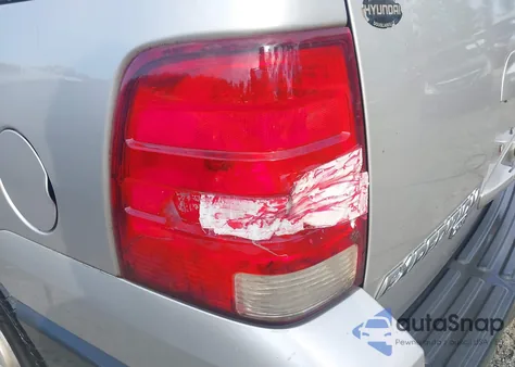 2005 Ford Expedition Xlt z USA, uszkodzony, nr VIN 1FMPU15535LA55850